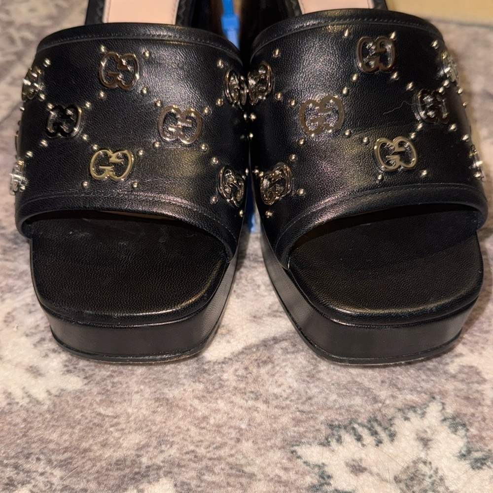 Gucci Black Studded Heels leather size 6 Authentic Janaya GG logo - Picture 4 of 12